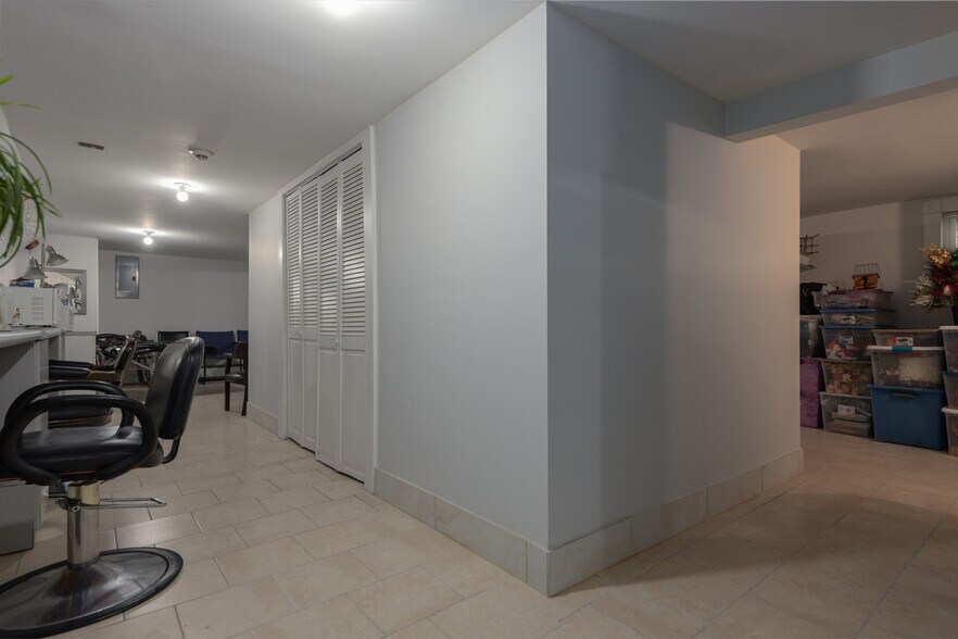 More Photos Of 82-84 W Railroad Ave, Garnerville Storefront Retail Residential For Sale