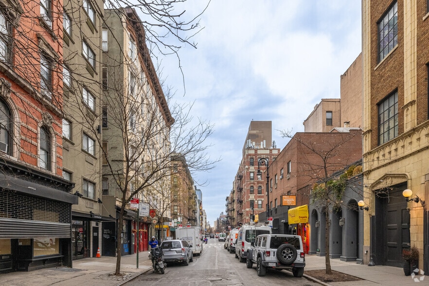 More Photos Of 132-134 Ludlow St, New York Apartments For Sale