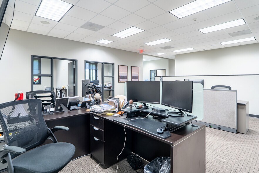 More Photos Of 78 S Main St, Glen Carbon Office For Sale