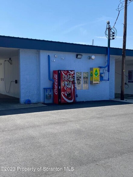 More Photos Of 2125 Washburn St, Scranton Carwash For Sale