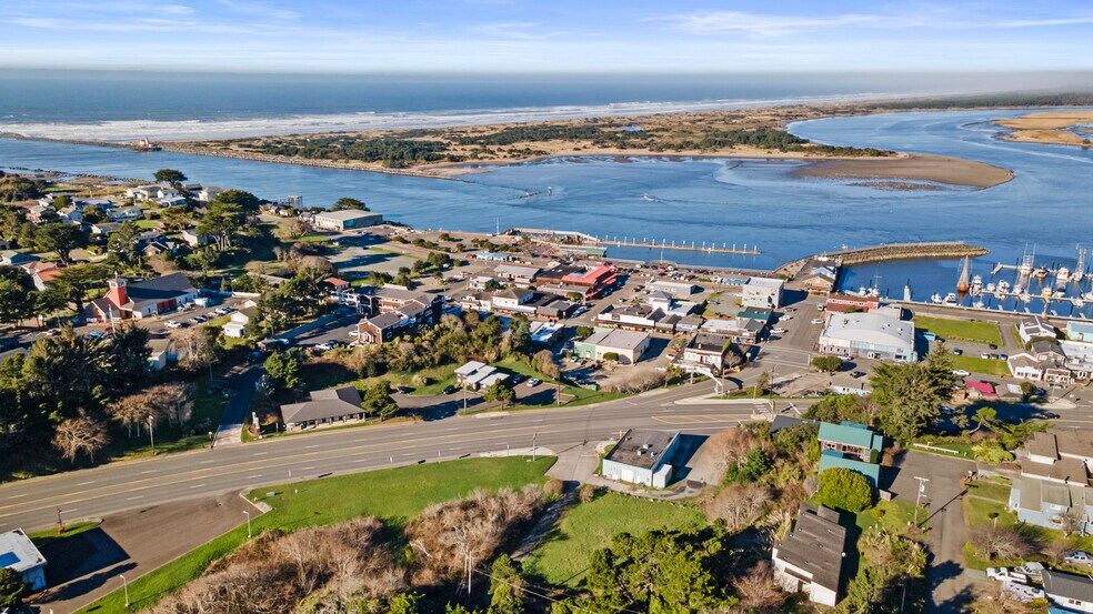 More Photos Of 240 Hwy 101, Bandon Freestanding For Sale