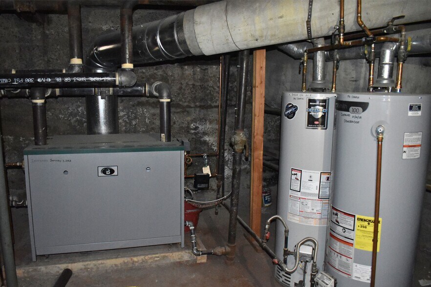 More Photos Of 140 Chapin St, Binghamton Apartments For Sale