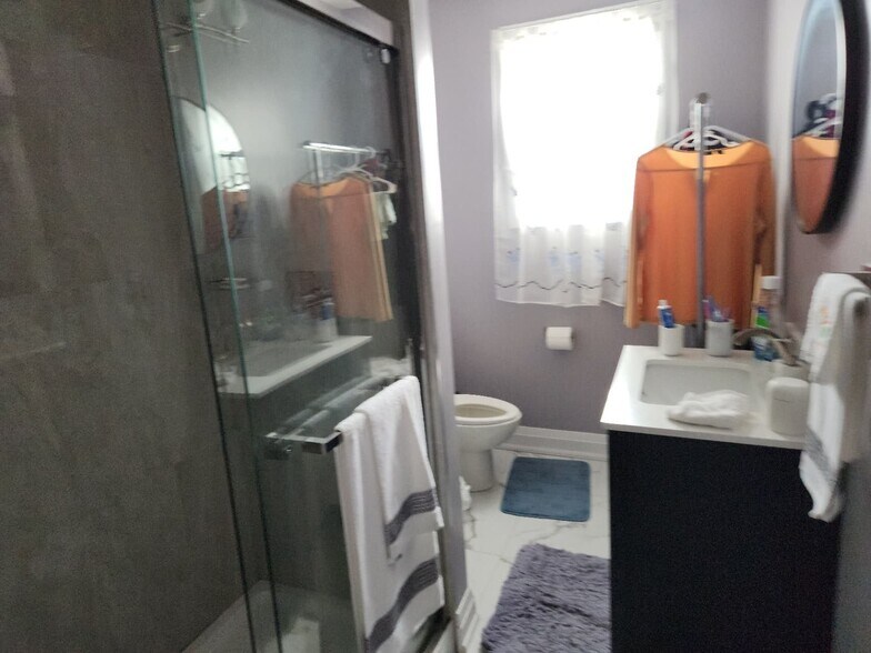 More Photos Of 50 Amherst Av, Toronto Apartments For Sale