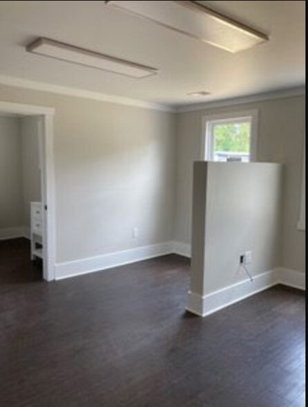 More Photos Of 10587 Hwy 78, Summerville Office For Sale