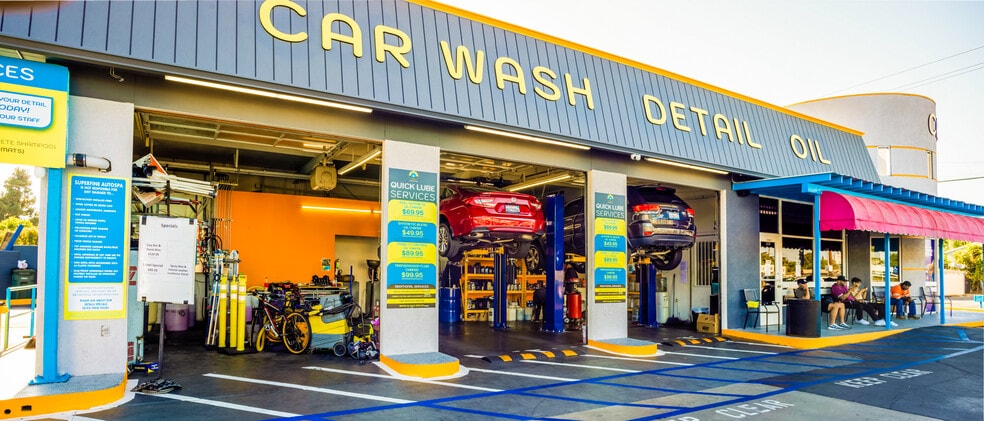 More Photos Of 21011 Pioneer Blvd, Lakewood Carwash For Sale