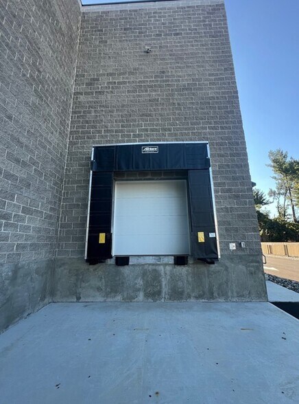 More Photos Of 131 Fairfield Rd, Fairfield Distribution For Lease