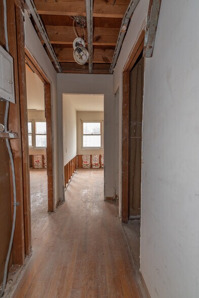 More Photos Of 4907-4921 Frederick Ave, Baltimore Apartments For Sale