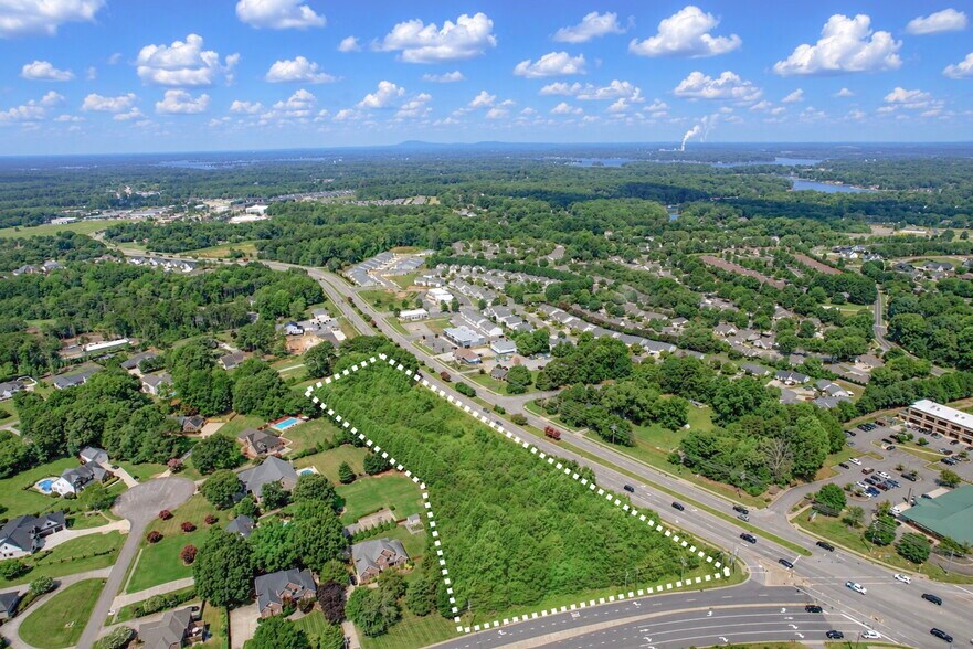 More Photos Of 0 Brawley School, Mooresville Land For Sale