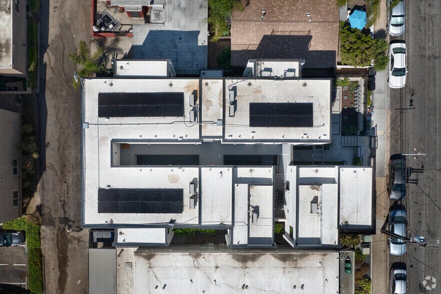 More Photos Of 5727 Lauretta St, San Diego Apartments For Sale