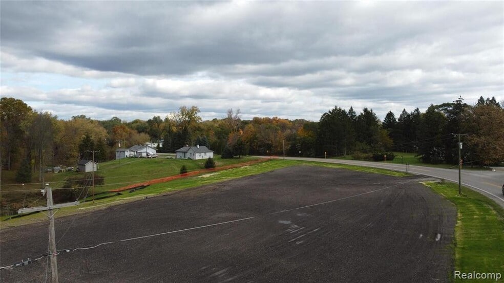 More Photos Of 10855 Silver Lake Rd, South Lyon Land For Sale