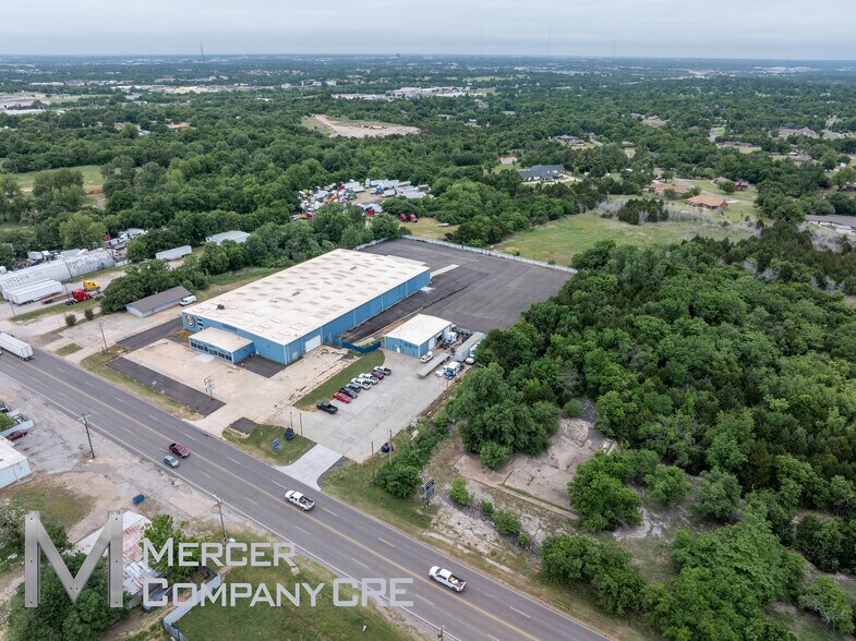 More Photos Of 3035 NE 23rd St, Oklahoma City Industrial For Sale