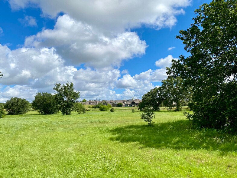 More Photos Of 6620 Victoria Ave, College Station Land For Sale