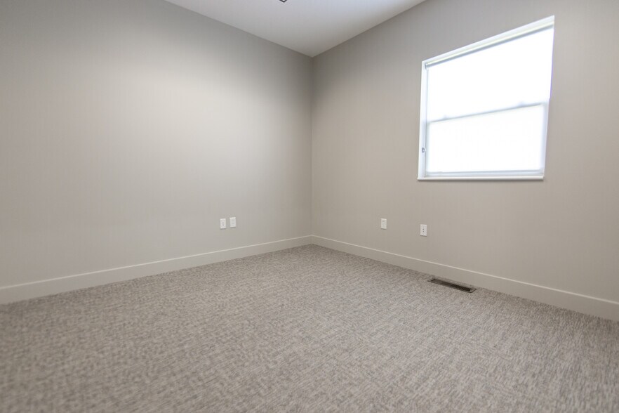 More Photos Of 179-197 N 290 W, Lindon Office Residential For Sale