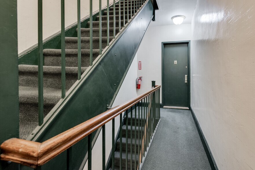 More Photos Of 1641 York Ave, New York Apartments For Sale