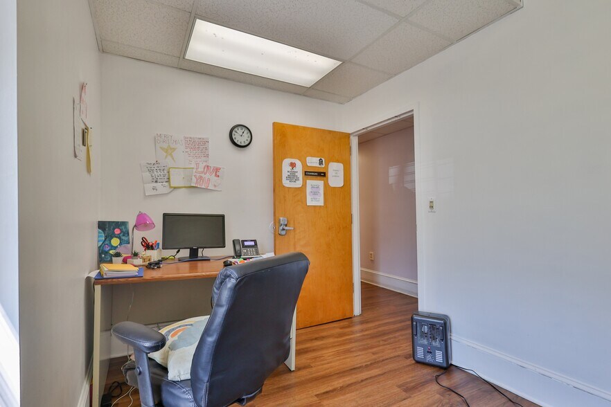 More Photos Of 541 Seneca St, Fountain Hill Healthcare For Sale