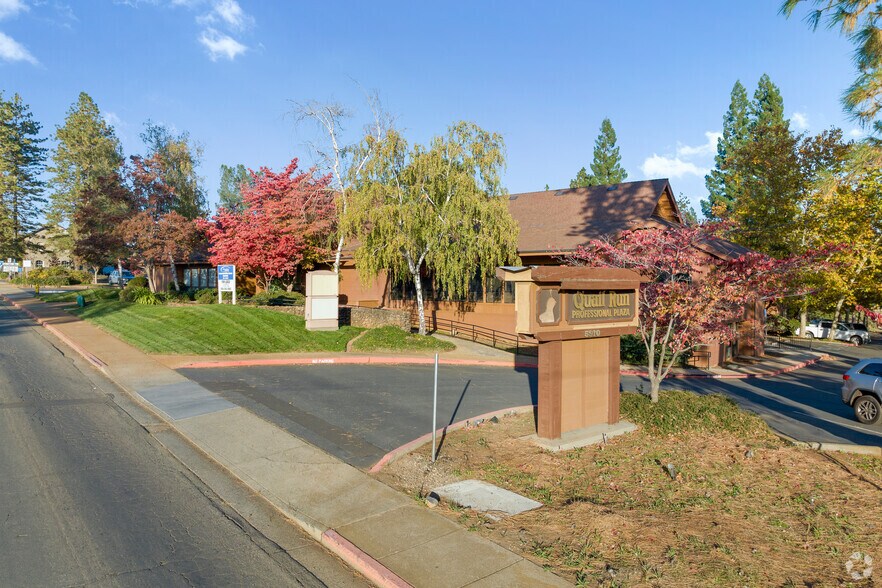 More Photos Of 5910 Clark Rd, Paradise Medical For Lease