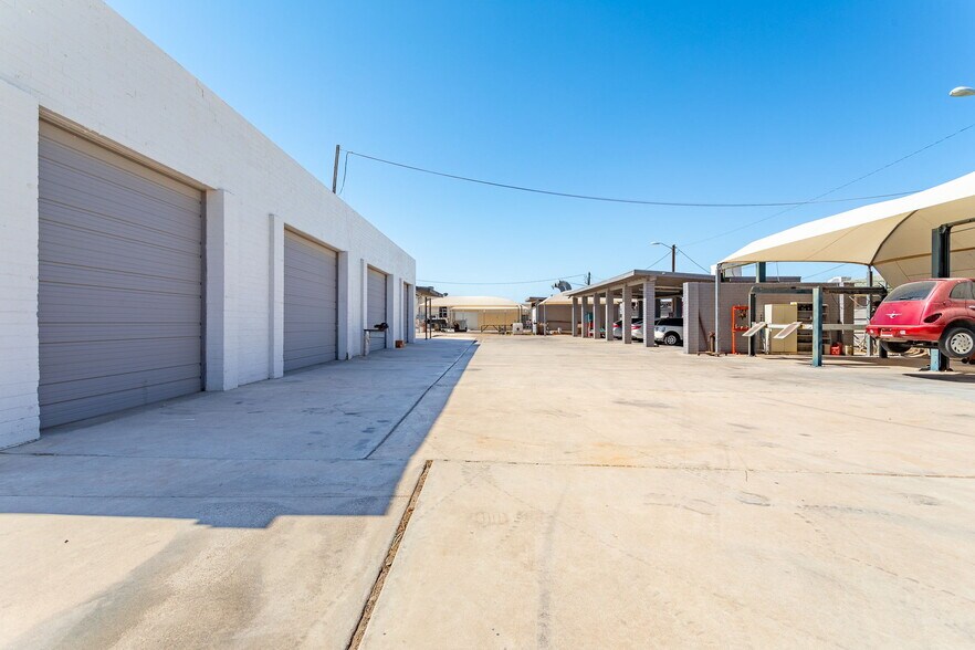 More Photos Of 201 W 24th St, Yuma Industrial For Sale
