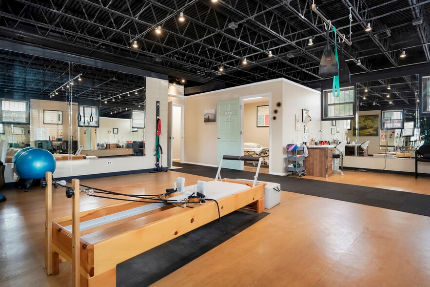 More Photos Of 609 E Speer Blvd, Denver Office For Sale