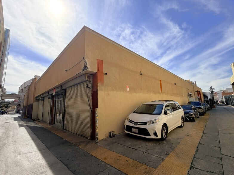 More Photos Of 791 E Pico Blvd, Los Angeles Warehouse For Sale