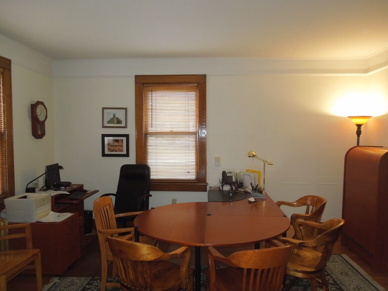 More Photos Of 142 Oak Tree Ave, South Plainfield Office For Lease