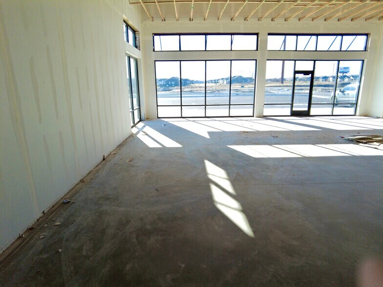 More Photos Of 10221 Calumet Ave, Dyer General Retail For Sale