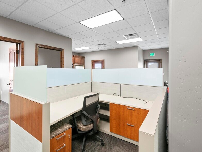 More Photos Of 811-867 N 900 W, Orem Office For Sale