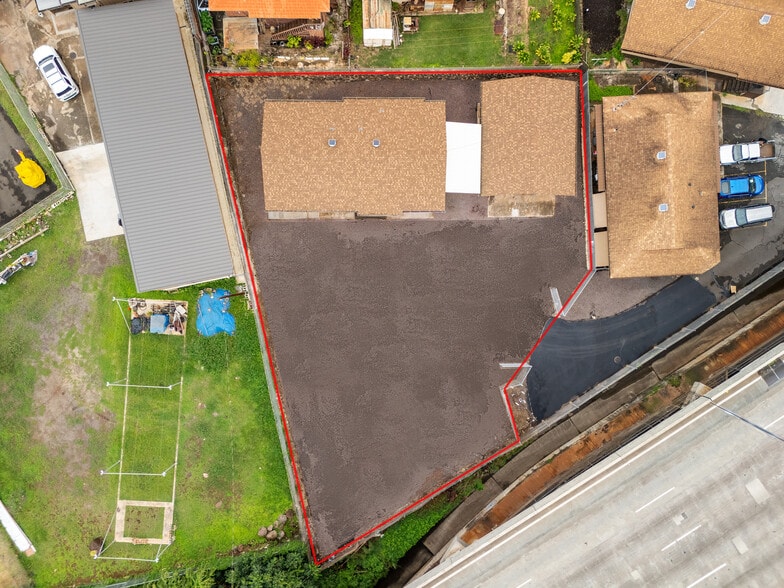 More Photos Of 667-B Kam Hwy, Pearl City Office Residential For Lease