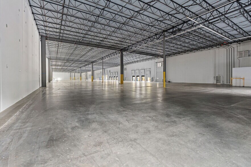 More Photos Of 100 Spontex Dr, Columbia Warehouse For Lease
