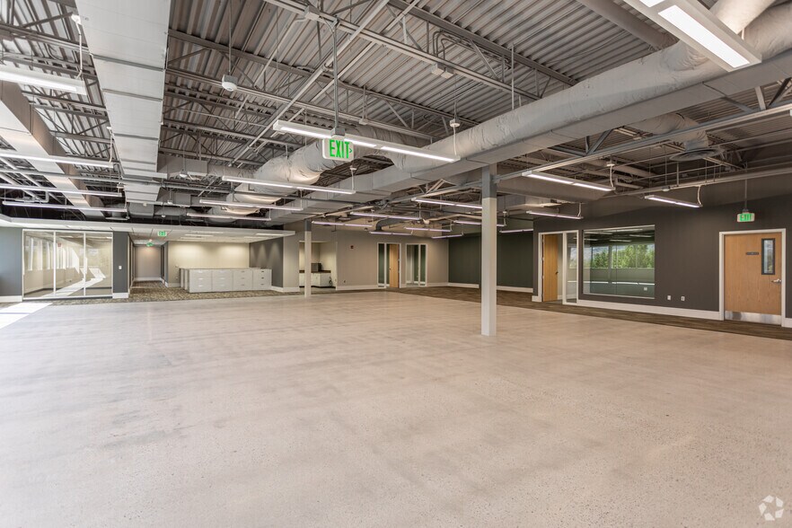 More Photos Of 1712 S East Bay Blvd, Provo Unknown For Lease