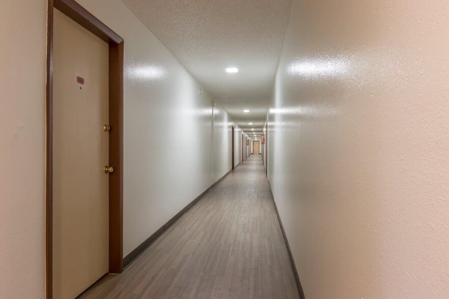 More Photos Of 568 Marquette Dr, Colorado Springs Apartments For Sale