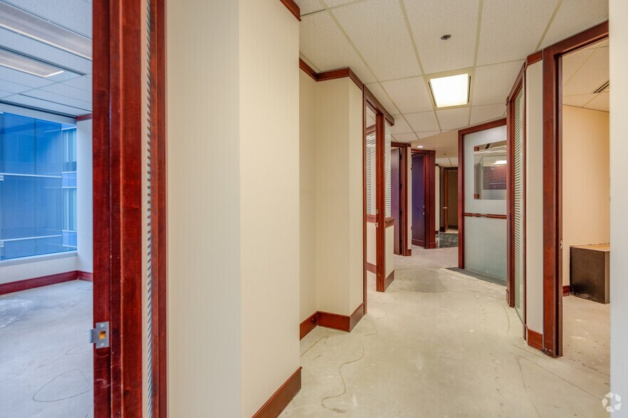 Photo of 13rd Floor Ste 1380