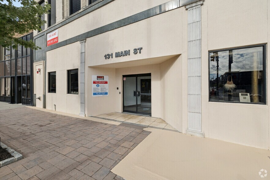 More Photos Of 131 Main St, Hackensack Office For Lease