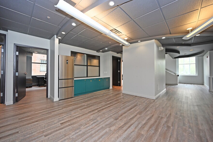 More Photos Of 19 Garfield Pl, Cincinnati Multifamily For Sale