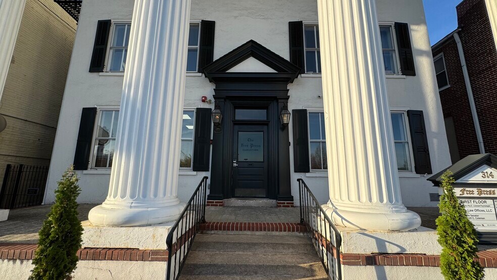 More Photos Of 312-314 W Broad St, Quakertown Office For Sale
