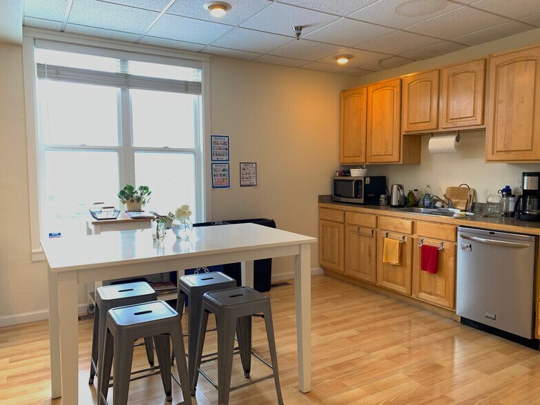 More Photos Of 7102 La Vista Pl, Niwot Medical For Lease