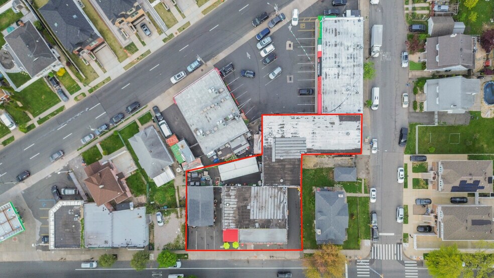 More Photos Of 1116-1120 Targee St, Staten Island Freestanding For Sale