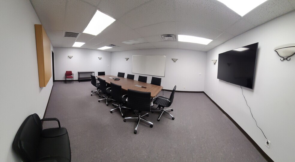 More Photos Of 3600 NW Lawton Rd, Columbus Land For Lease