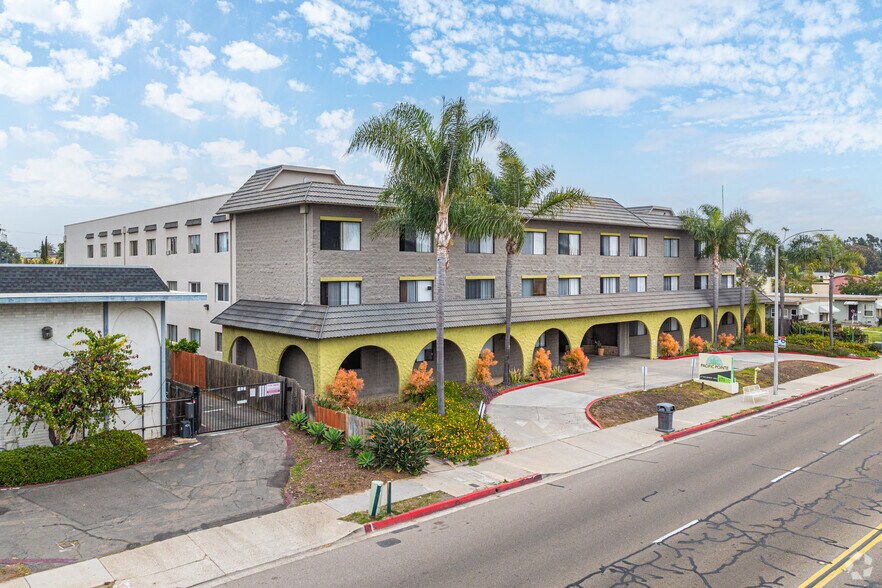 More Photos Of 171 4th Ave, Chula Vista Apartments For Sale