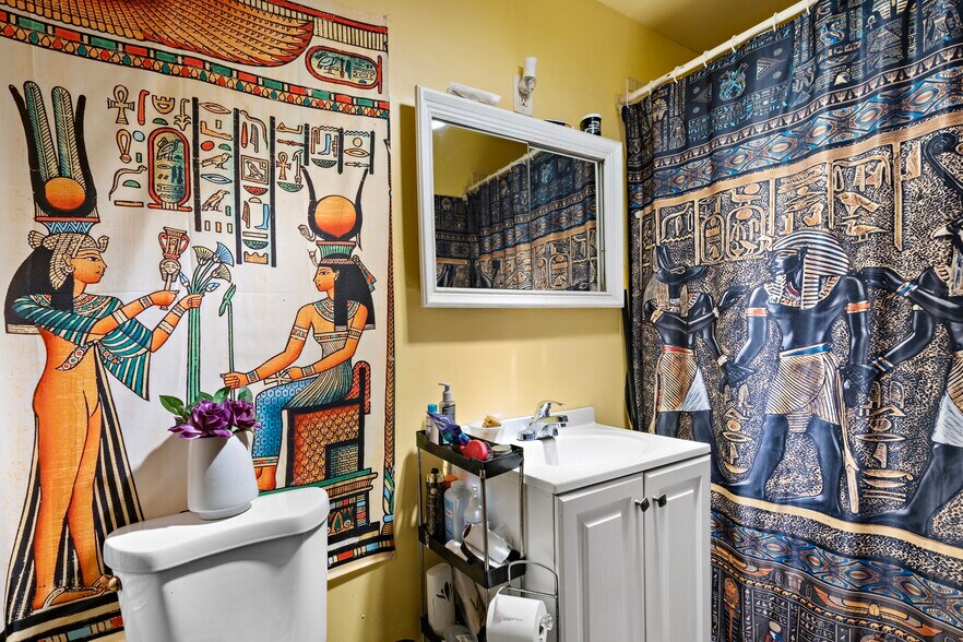 More Photos Of 327 Danforth Ave, Jersey City Multifamily For Sale