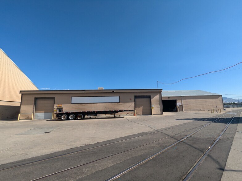 More Photos Of 7380 South Main Street, Midvale Showroom For Sale