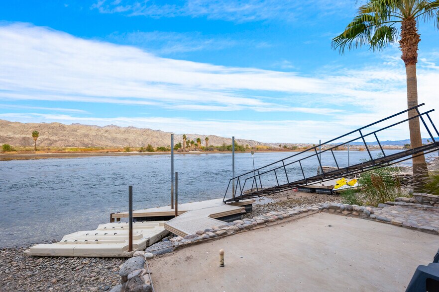 More Photos Of 1837 Riverside Dr, Bullhead City Specialty For Sale