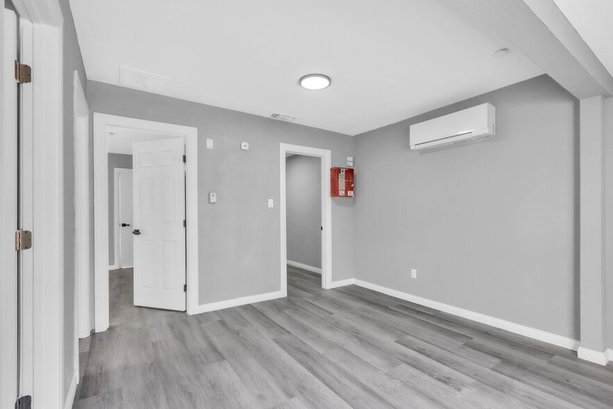 More Photos Of 1006 Lochbrae Rd, Sacramento Assisted Living For Sale