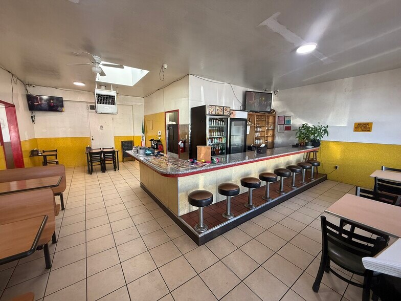 More Photos Of 3 S Wood St, Salinas Storefront Retail Residential For Sale