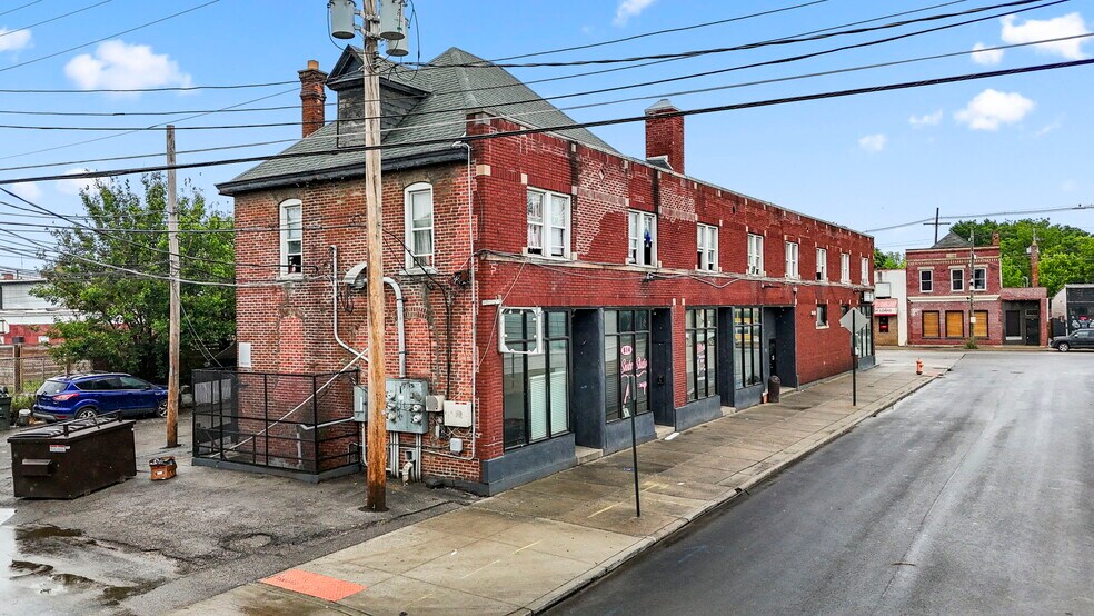 More Photos Of 2403-2409 W Broad St, Columbus Storefront Retail Residential For Sale