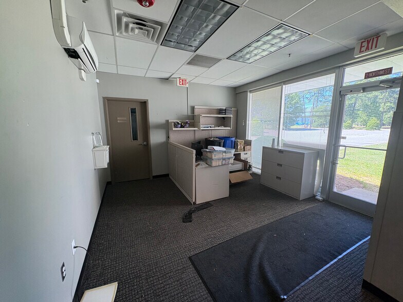 More Photos Of 1130 Sugg Pky, Greenville Warehouse For Sale