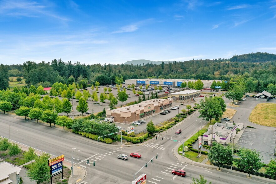 More Photos Of 101-107 E Stuart Rd, Bellingham Storefront Retail Office For Lease