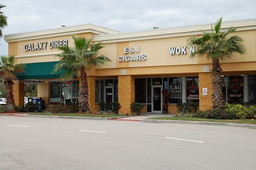 More Photos Of 6514-6590 S Kanner Hwy, Stuart General Retail For Lease