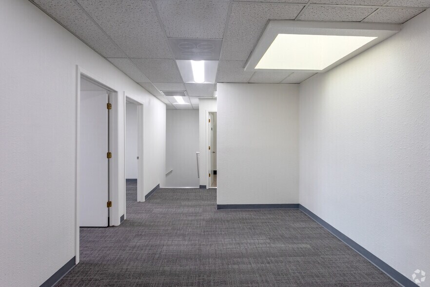 More Photos Of 1580 Oakland Rd, San Jose Unknown For Lease