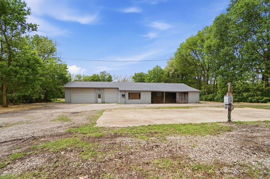 More Photos Of 2996 Millville Shandon Rd, Hamilton Specialty For Sale
