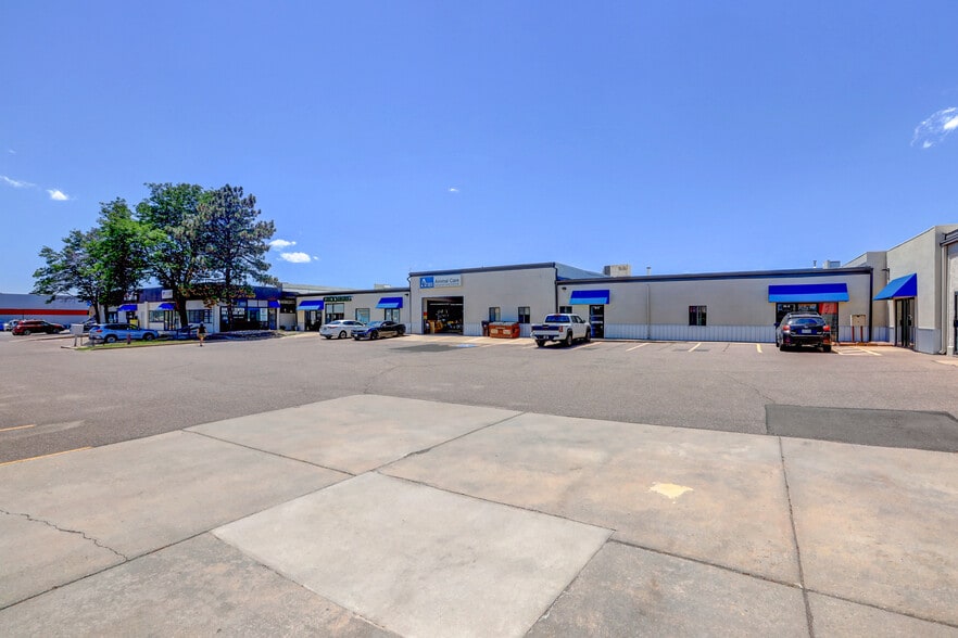 More Photos Of 555 Alter St, Broomfield Service For Sale